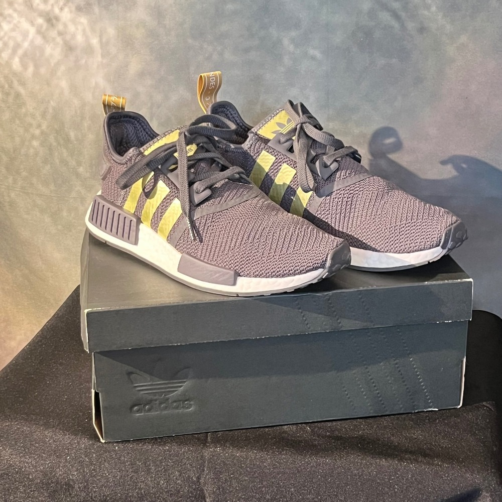 Adidas‎ NMD R1 B37651 Shoes Gray Gold Boost Running Sneaker Women's Size 9.5